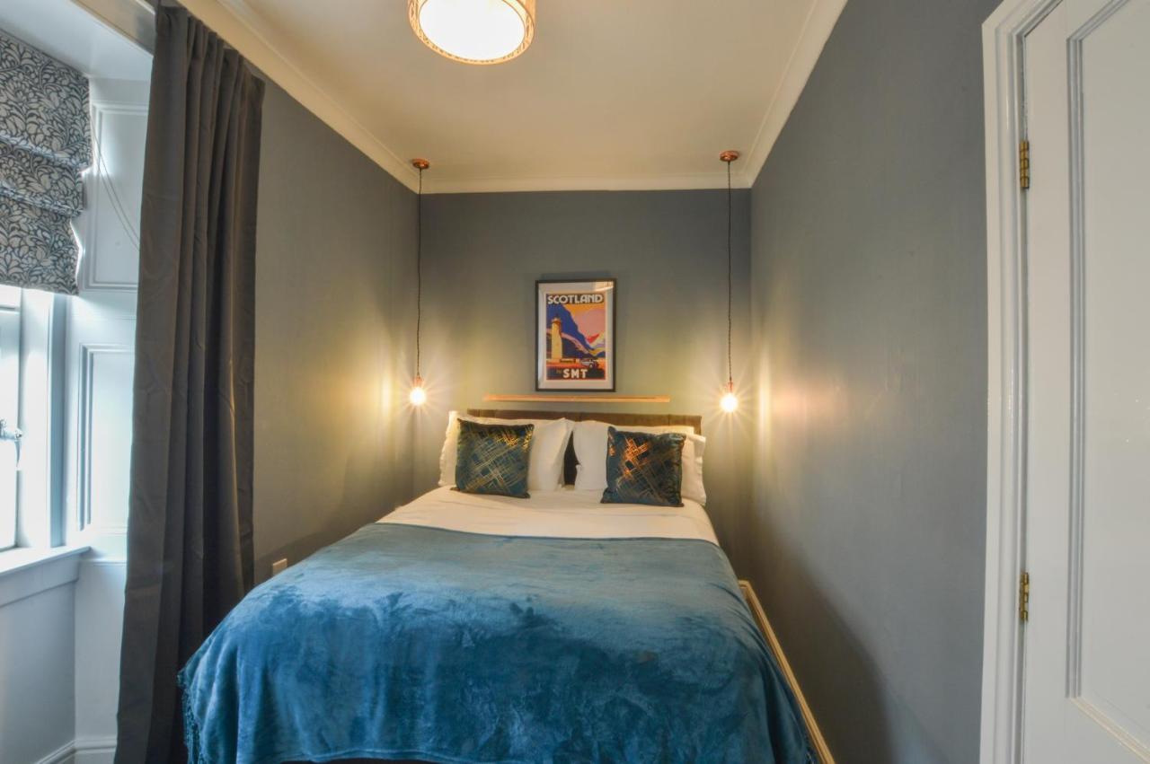 Apartment The Gallery - Town Centre Apartment, Walkable To Ferry Terminal